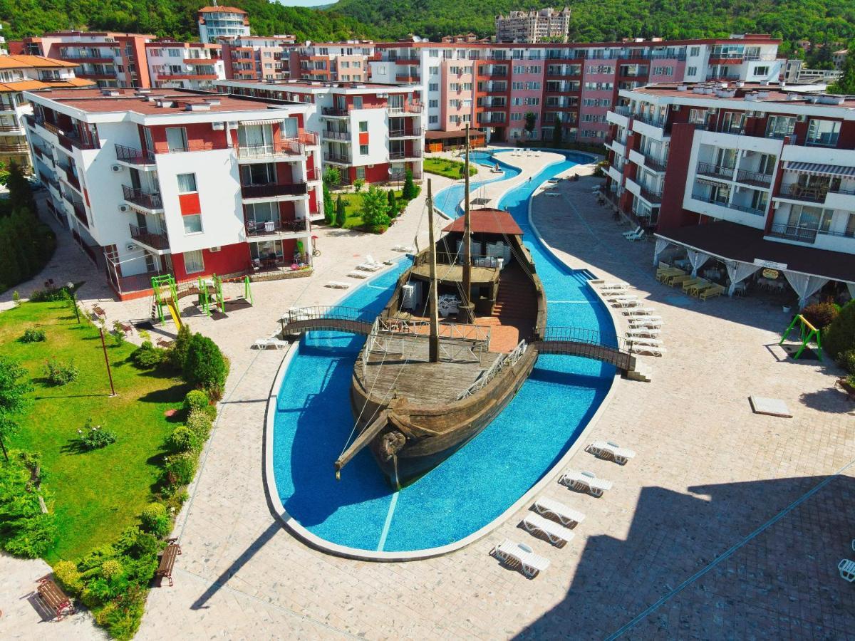 Privilege Fort Beach Apartments Свети-Влас Экстерьер фото