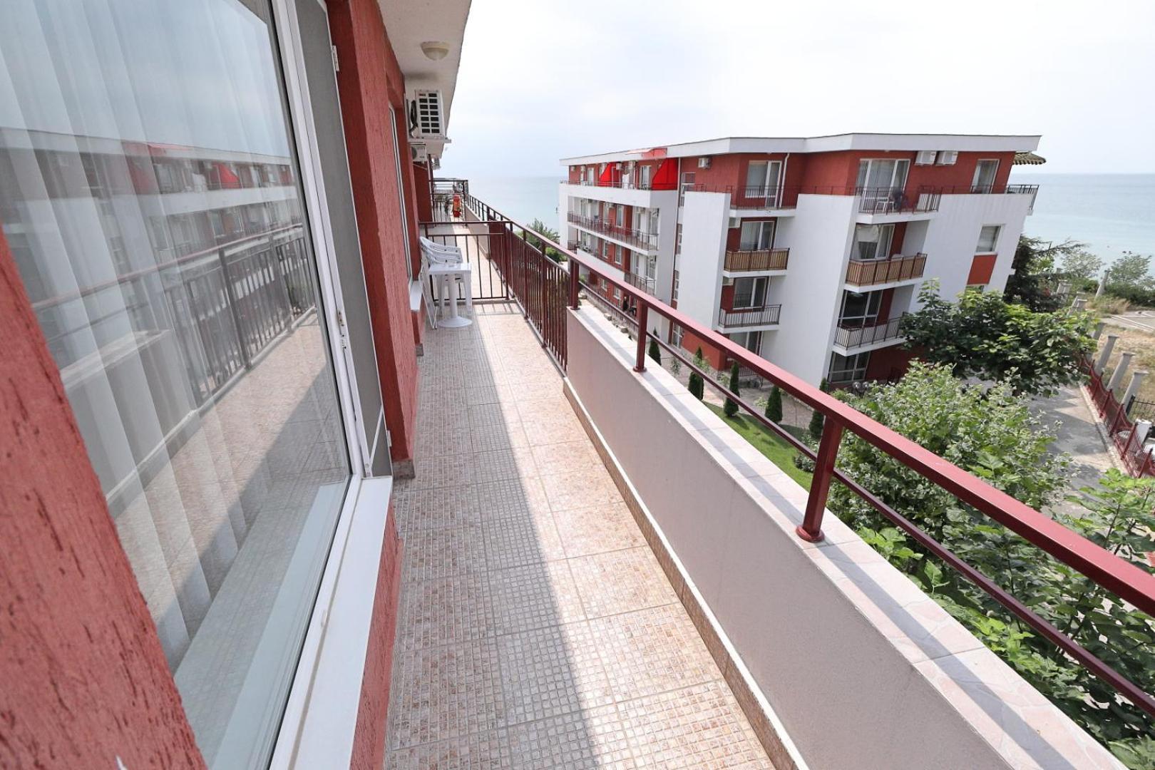 Privilege Fort Beach Apartments Свети-Влас Экстерьер фото