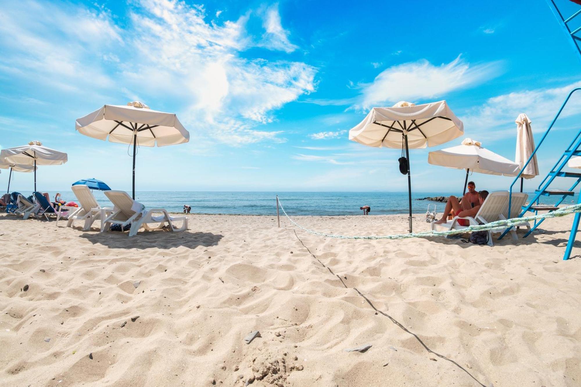 Privilege Fort Beach Apartments Свети-Влас Экстерьер фото