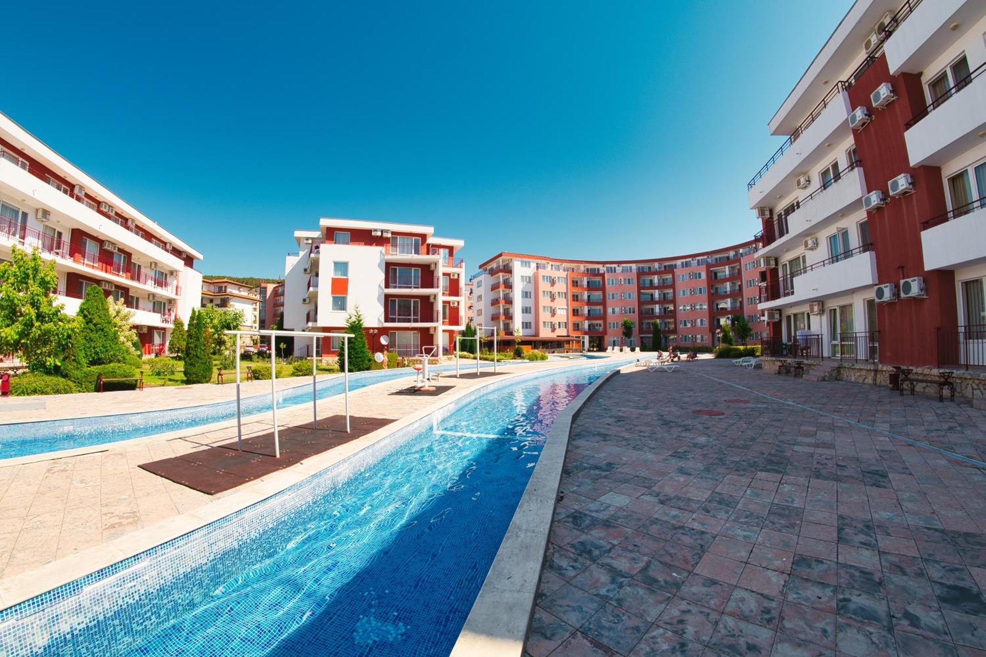 Privilege Fort Beach Apartments Свети-Влас Экстерьер фото