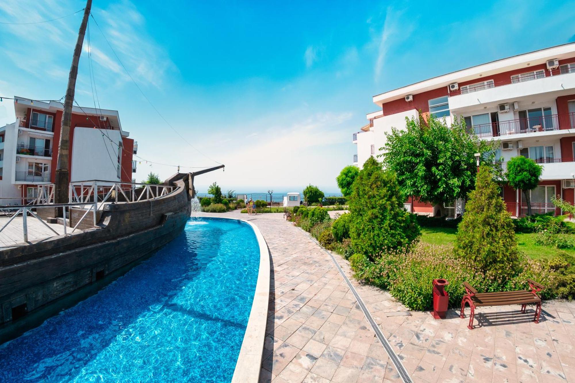 Privilege Fort Beach Apartments Свети-Влас Экстерьер фото