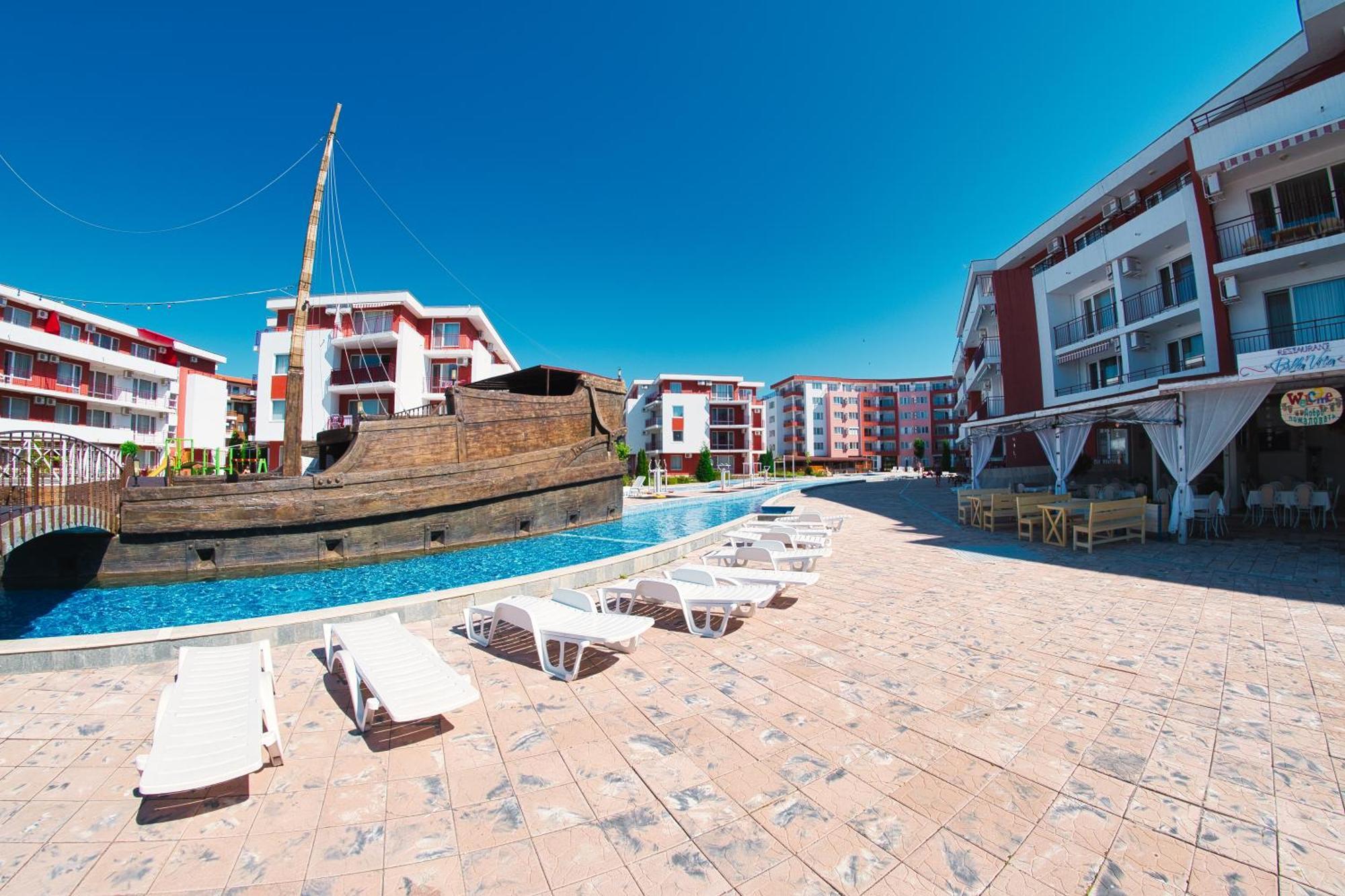 Privilege Fort Beach Apartments Свети-Влас Экстерьер фото