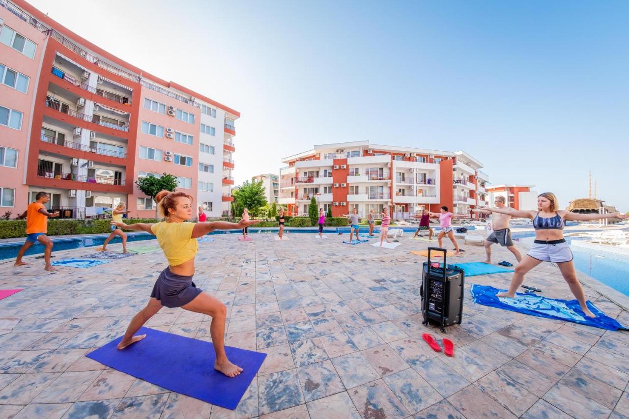 Privilege Fort Beach Apartments Свети-Влас Экстерьер фото