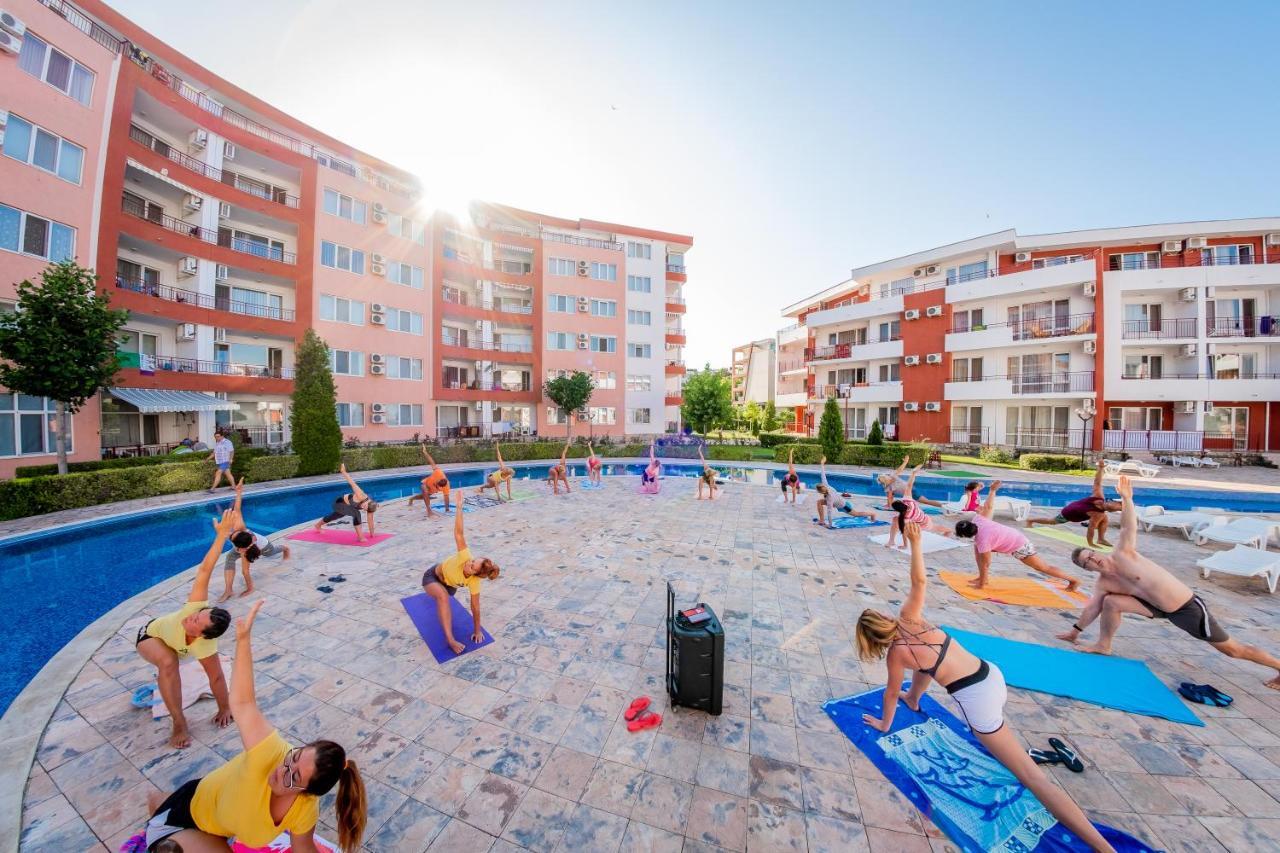 Privilege Fort Beach Apartments Свети-Влас Экстерьер фото